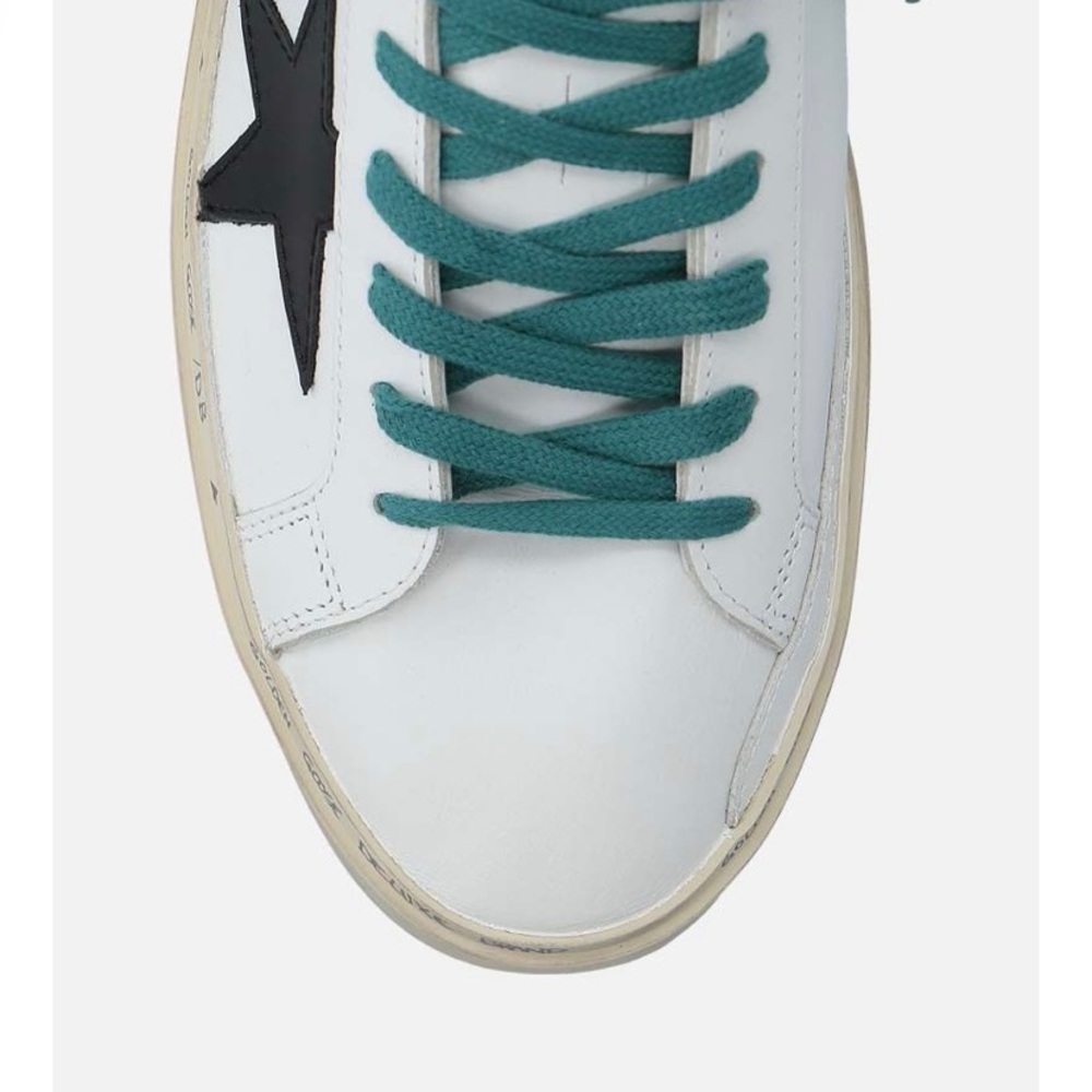SOLD Authentic Golden goose hi star sneakers - Picture 6 of 14